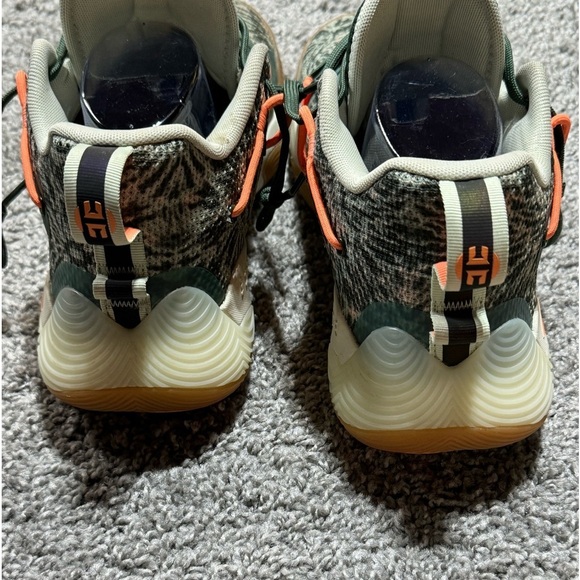 Adidas Harden Stepback 3 US Size 9 Green Oxide Beam Orange Off White GZ7240 - Picture 6 of 8